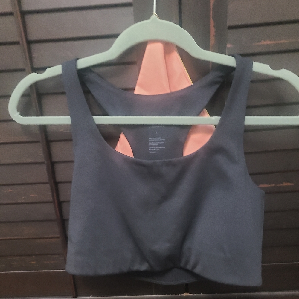 Girlfriend Collective sports bra and exercise pants... with tote